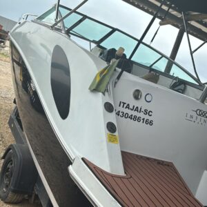 Lancha Infinity 215 Open